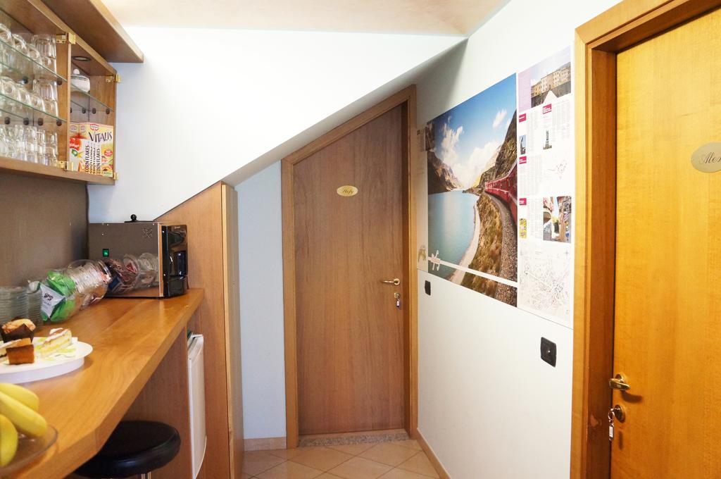 B&B Stephany Тирано Экстерьер фото
