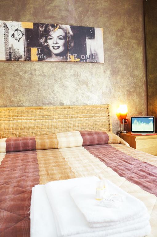 B&B Stephany Тирано Номер фото