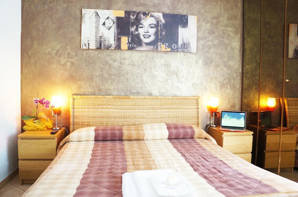 B&B Stephany Тирано Номер фото